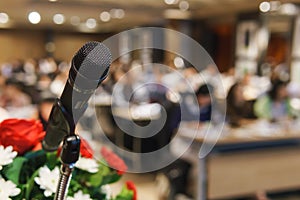 Wireless microphone in seminar room