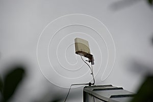 Wireless receiver and access point on the roof