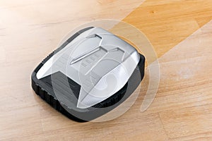 Wireless robot vacuum cleaner