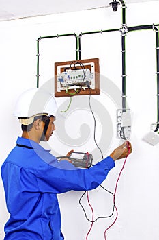 Wireman during testing work