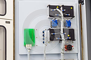 Wiring of electric swich and board