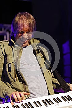 Wolf Coderas Session Possible