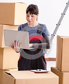 Woman accepting relocation order from internet