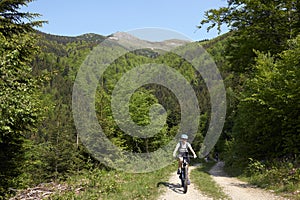 Horský bicykel na Chatu pod Chlebom, Malá Fatra, Slovensko
