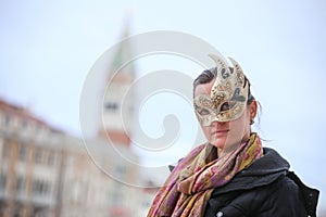 Woman with carneval mask