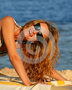 Woman on chaiselongue