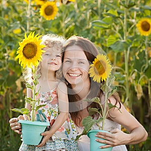 Žena a slnečnica 