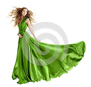 Una mujer moda verde vestido largo tiempo ropa 