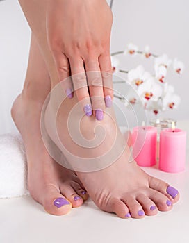 Fashionable Lilac Nail Polish: Summer Pedicure and Manicure Delight