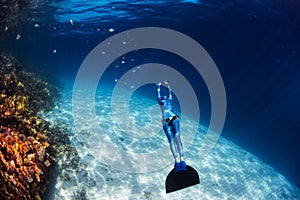 Woman freediver photo