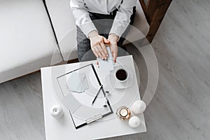 Woman hold metaphorical associative cards