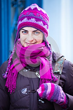 Woman in pink cap.