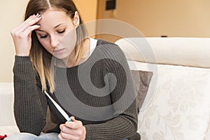 Woman pregnancy test img