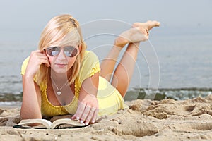 Woman reading book girl yellow dress