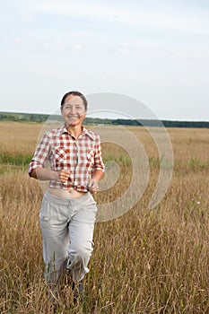 Woman runing outdoor