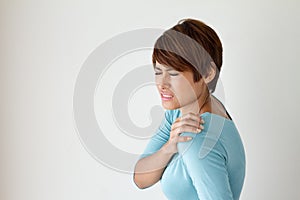 Woman with shoulder pain