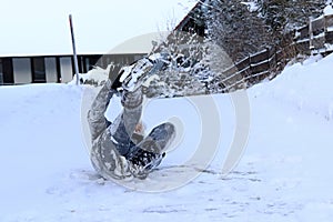 A woman slipped and fell on the winter road