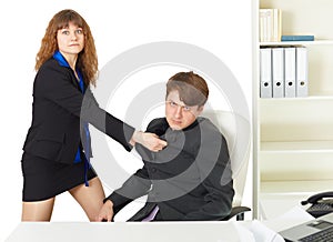 Woman to give a man thrashing in office