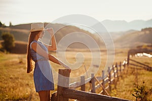 woman travel countryside alone