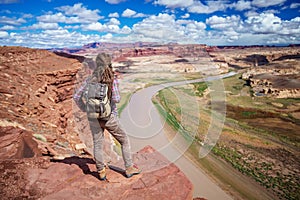 Woman travels to America on the Colorado river observation deck