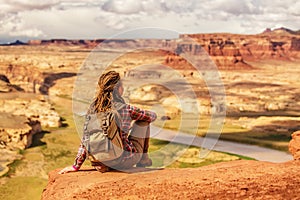 Woman travels to America on the Colorado river observation deck