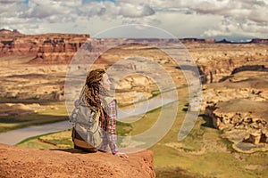 Woman travels to America on the Colorado river observation deck