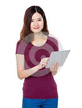 Woman use of tablet