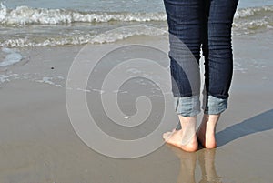 Woman waiting for the sea