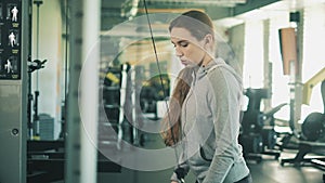 Woman working out lifting weights 4k