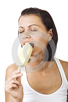 Women eating ice cream