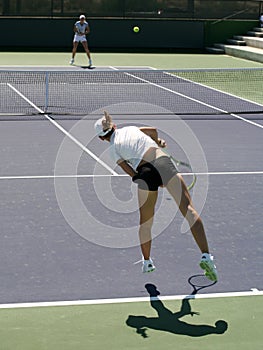 Women playing tennis