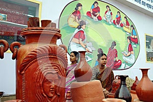 Women pottery artist in India