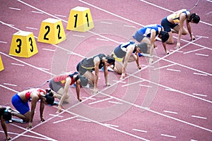 Women's 100m Hurdles photo