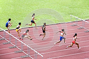 Women's 100m Hurdles photo