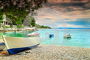 Wonderful bay with motorboats, Brela, Dalmatia region, Croatia, Europe