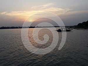 A wonderful picture of the river Ganges in the evening.