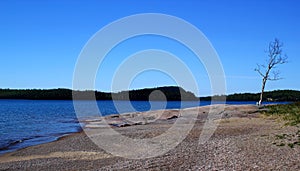 Wonderful summer day: Beautiful lake in Ontario - Greate for fishing, hiking and canoeing