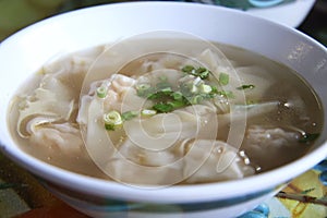 Wonton soup