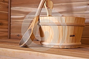 Wood bucket