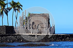 Wood carvings atPuÊ»uhonua O Honaunau National Historical Park, Hawaii