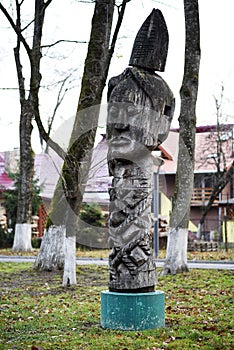 Wood carvings at Sighetul Marmatiei, Romania