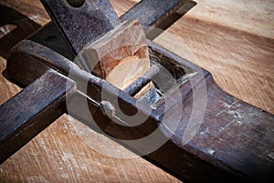 Wood plane tool