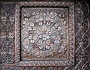 Wood sculptured door