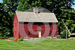 Woodbury, CT: C. 1680 Hurd House