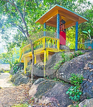 The wooden alcove on Rumassala Mount