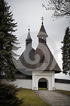 Drevený artikulárny kostol Všetkých svätých z polovice 15. storočia, Tvrdošín, Slovensko