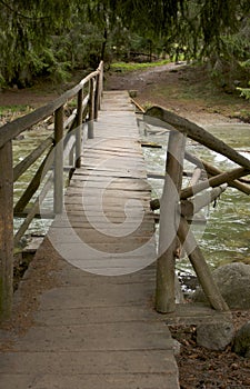 Drevený most