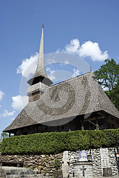 The wooden church in GÃÆlpÃÂ¢ia, Romania photo