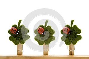 Wooden clips with cloverleaves