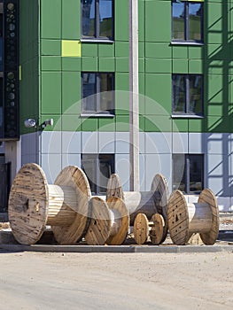 Wooden coil for electric cable on an industrial construction site